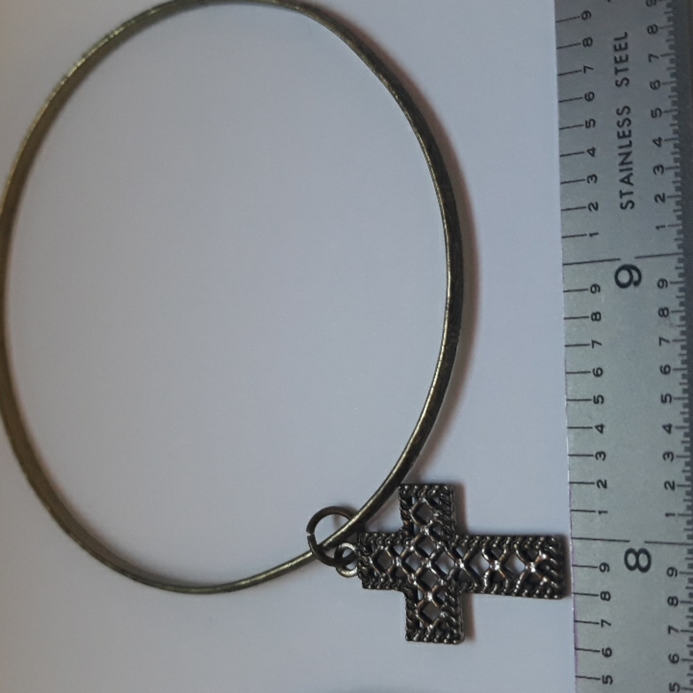 Cuff bracelet bundle - Picture 5 of 5